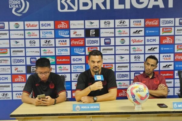 Persija Kehilangan 'Ritme' Permainan di Babak Pertama, Kata Pena