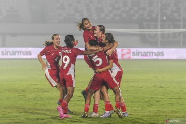 Sure! Here’s an alternative title for "Timnas Indonesia dalam klasemen kualifikasi Piala Asia Putri 2026":

"Performa Timnas Indonesia di Klasemen Kualifikasi Piala Asia Wanita 2026